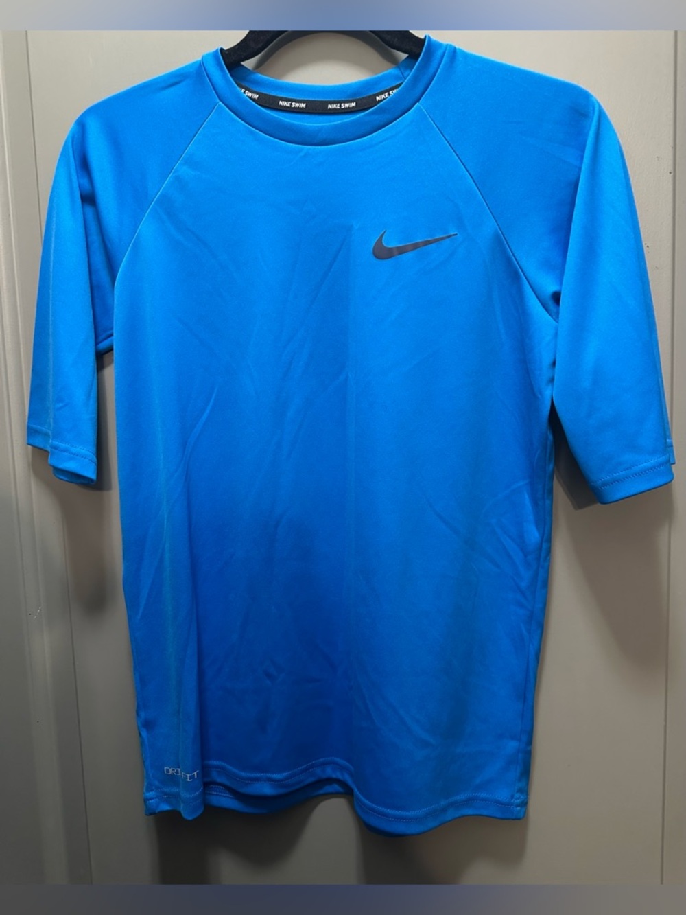Nike Boys’ Size L UPF 40+ Blue Rashguard Pre-owned